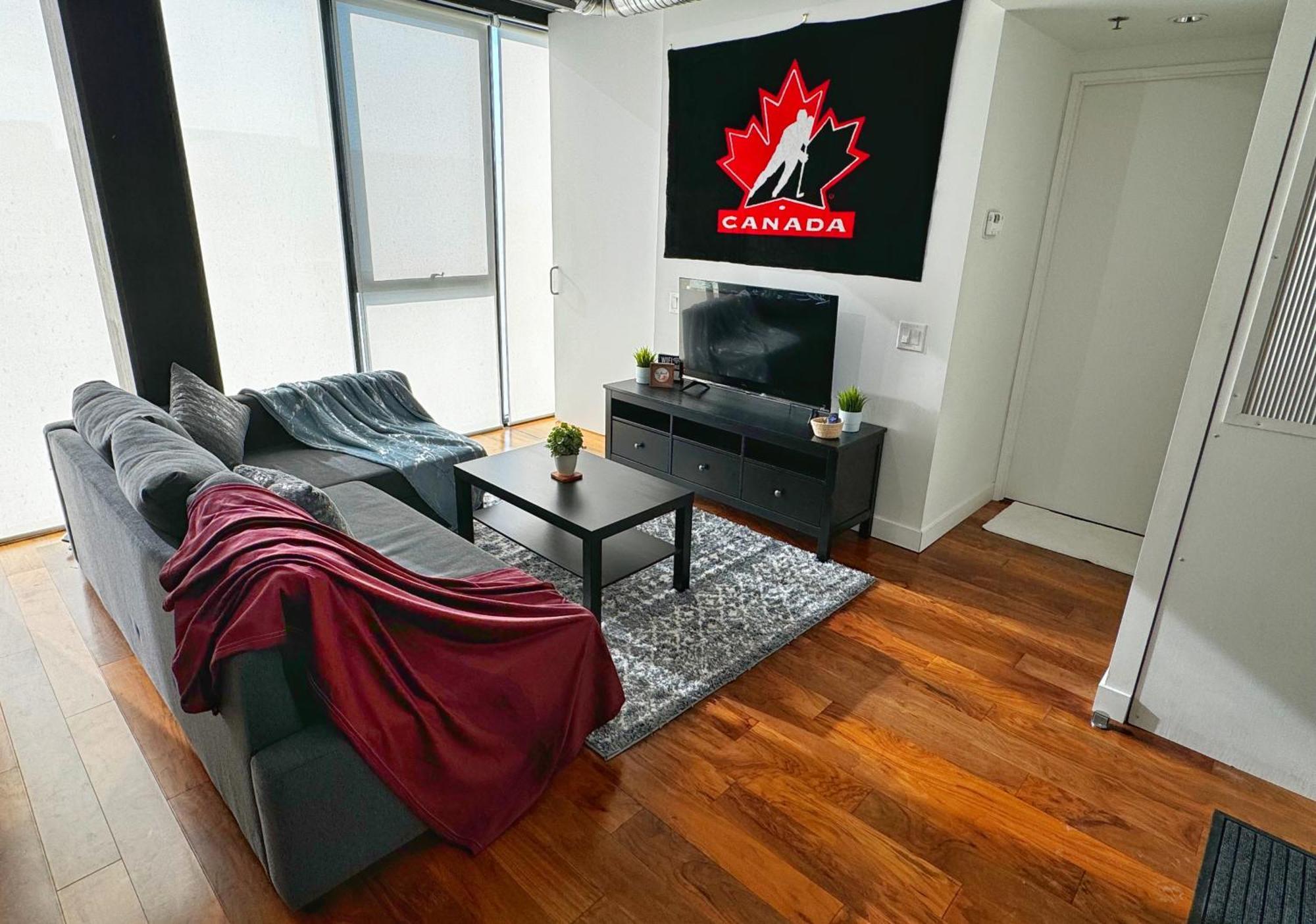 Cozy 1Br Apt - Downtown Виннипег Экстерьер фото